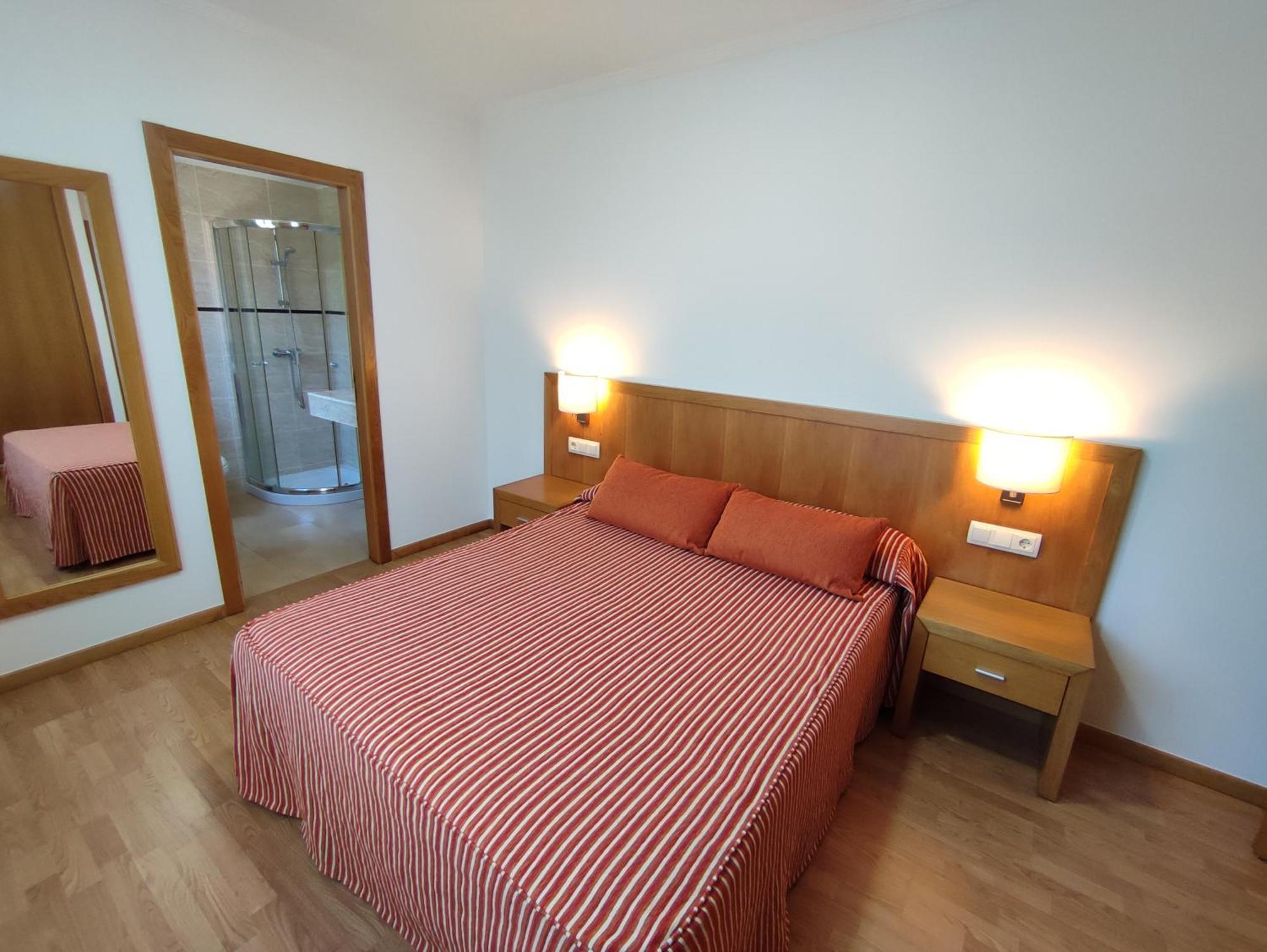Apartamentos Marsil Montalvo Luaran gambar
