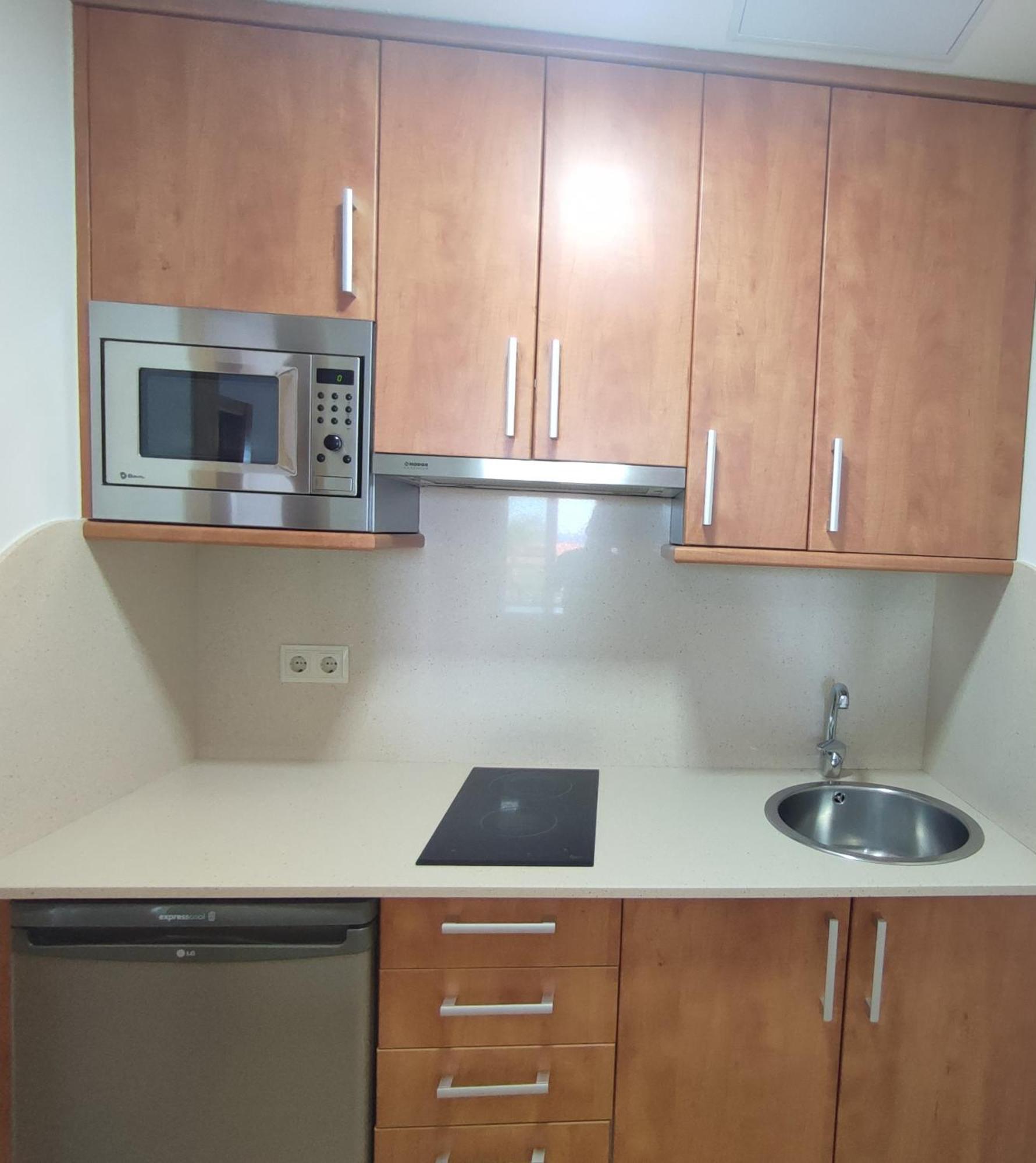 Apartamentos Marsil Montalvo Luaran gambar
