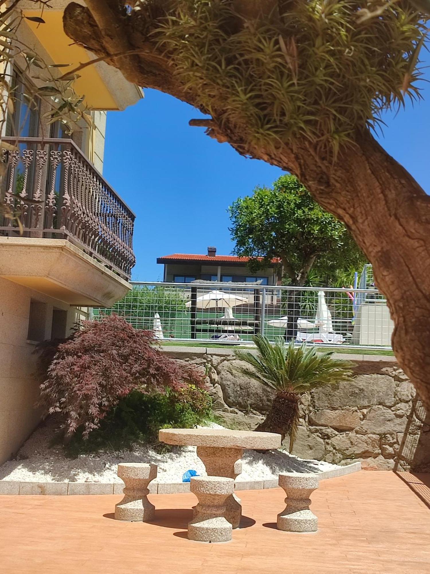 Apartamentos Marsil Montalvo Luaran gambar